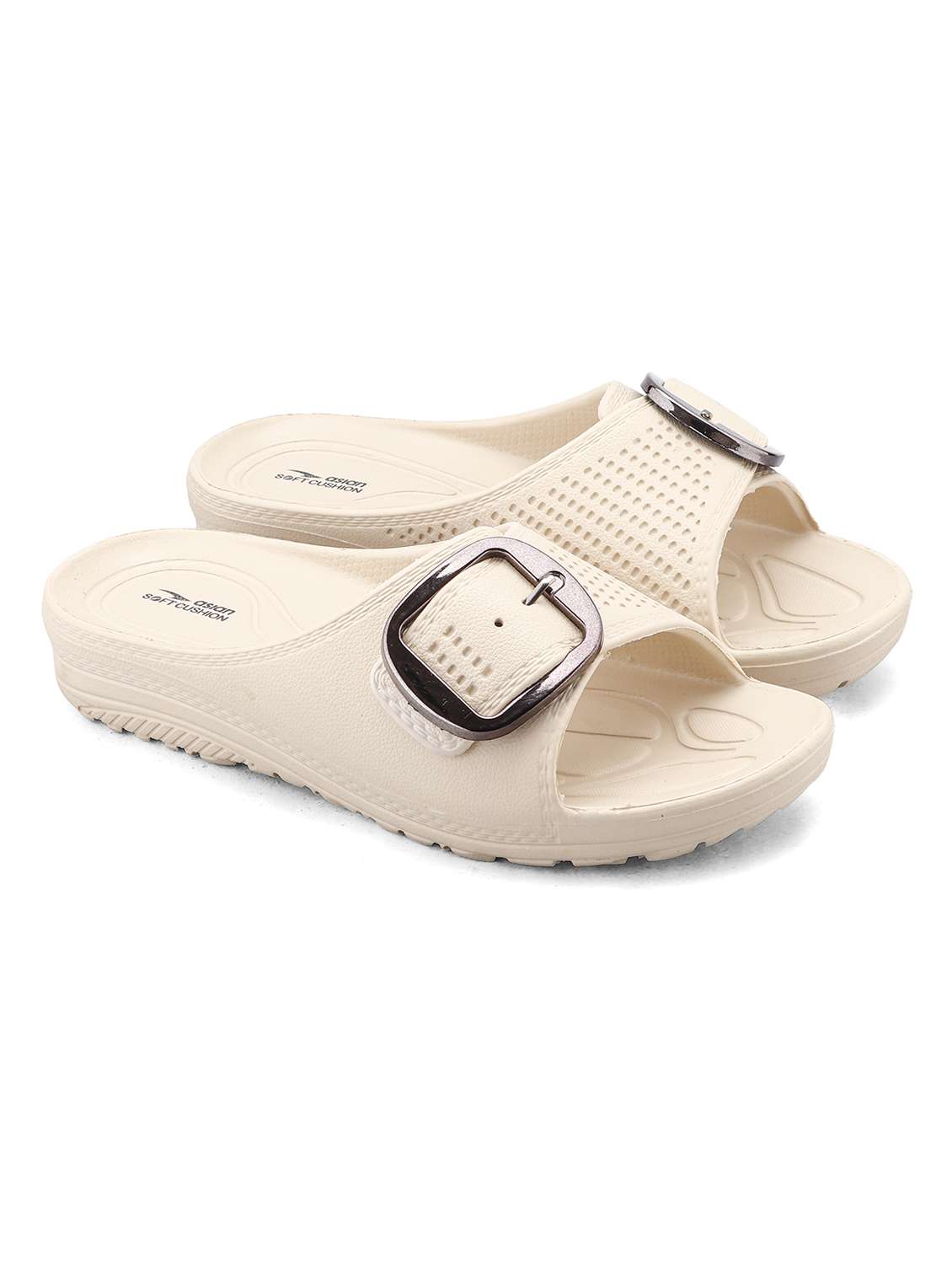 women textured slip on slides