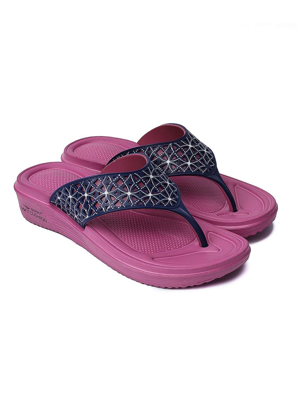 women cutwork toe separator slippers