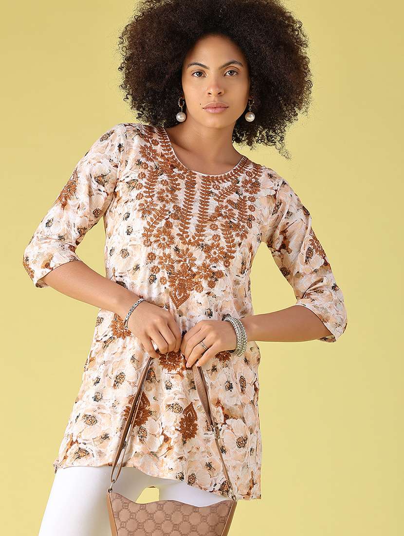 women printed three quarter sleeves straight kurti