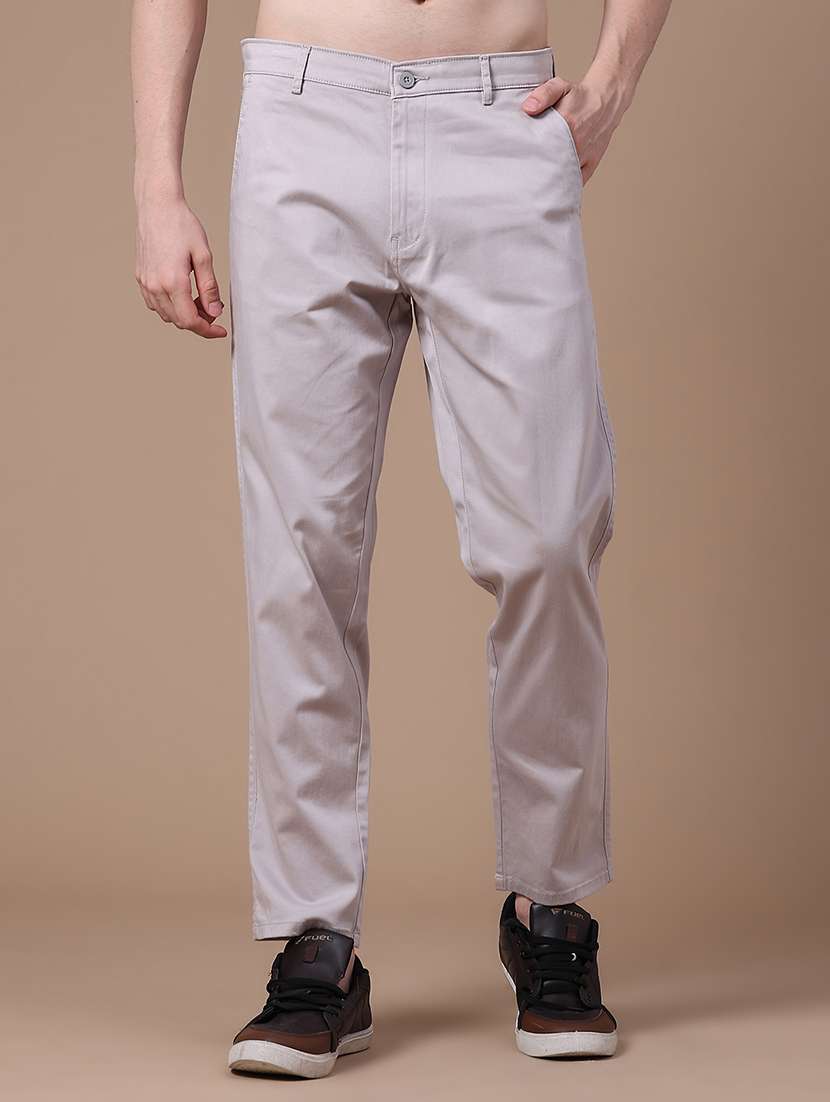 men solid mid rise chinos casual trouser