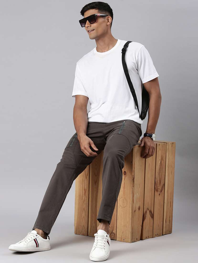 men solid mid rise regular fit cargo  - 22517744 -  Standard Image - 5