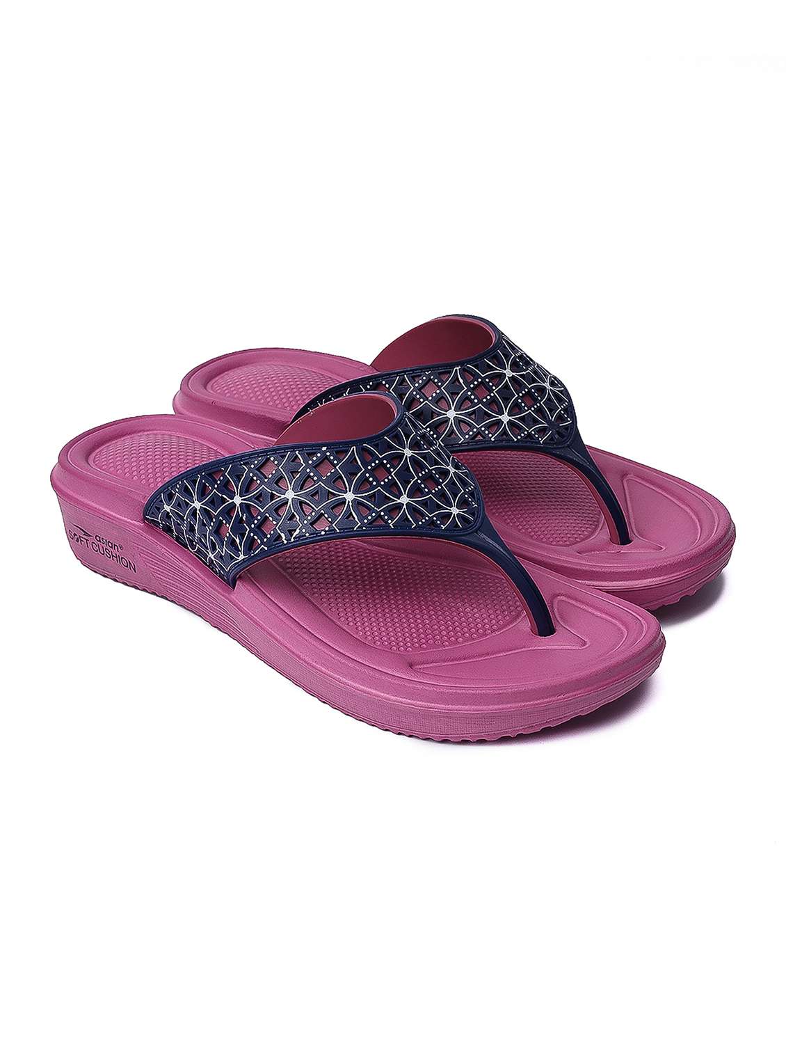 women cutwork toe separator slippers