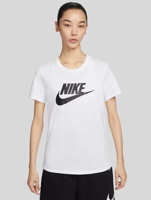  women printed round neck regular t-shirt