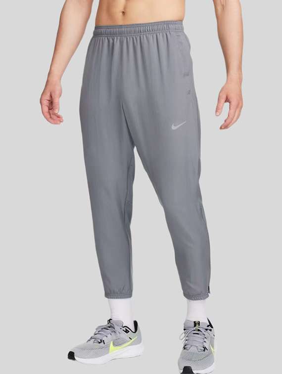 men solid mid rise slim fit jogger
