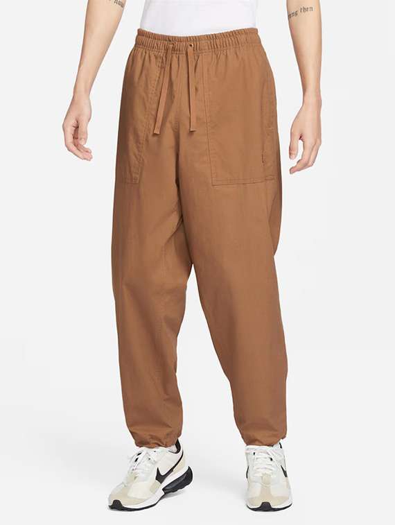 men solid mid rise loose fit jogger