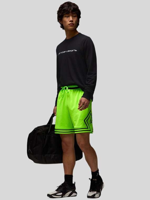 men self design mid rise sports shorts - 22517978 -  Standard Image - 3