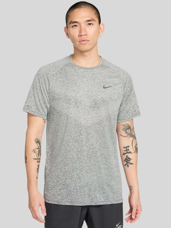 men melange raglan sleeve dry fit t-shirt