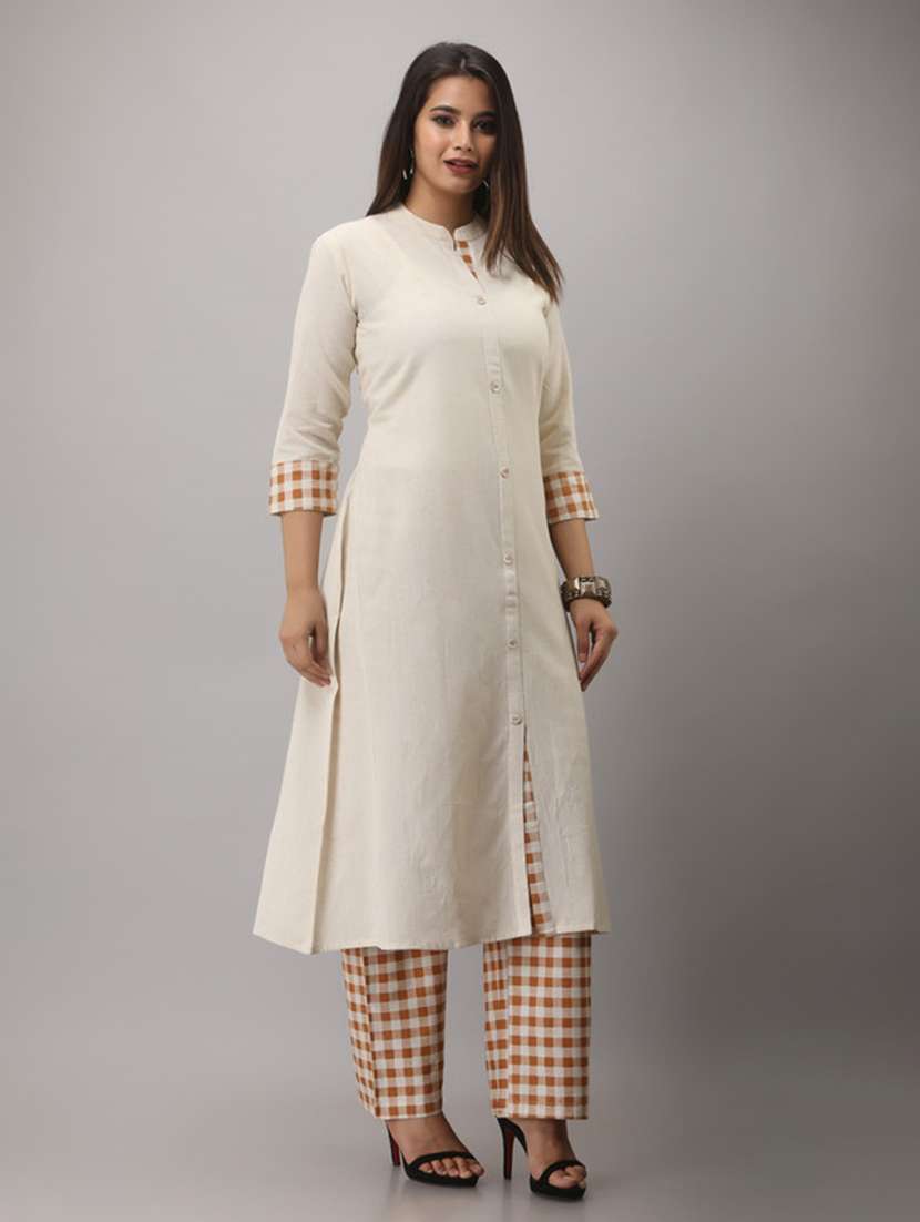 women solid three quarter sleeve kurta pant set - 22518396 -  Standard Image - 3
