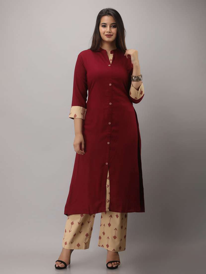 women solid three quarter sleeve kurta pant set