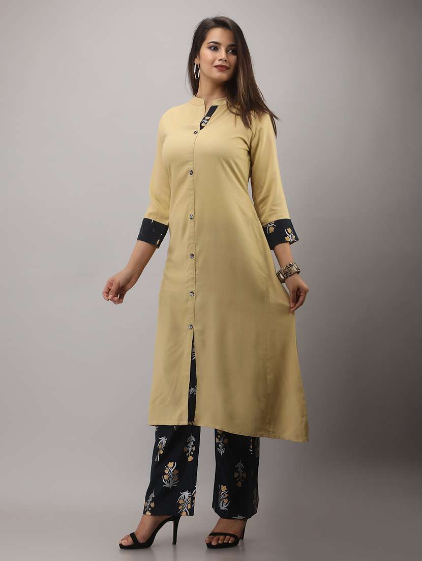 women solid three quarter sleeve kurta pant set - 22518400 -  Standard Image - 3