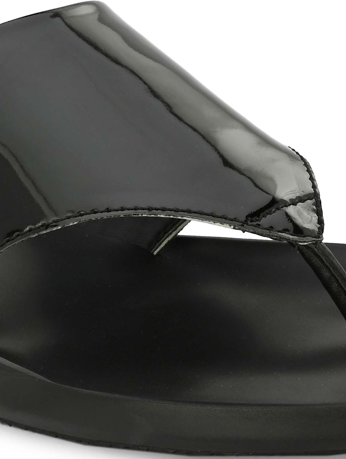 men black toe seperator sandal - 22518491 -  Standard Image - 5