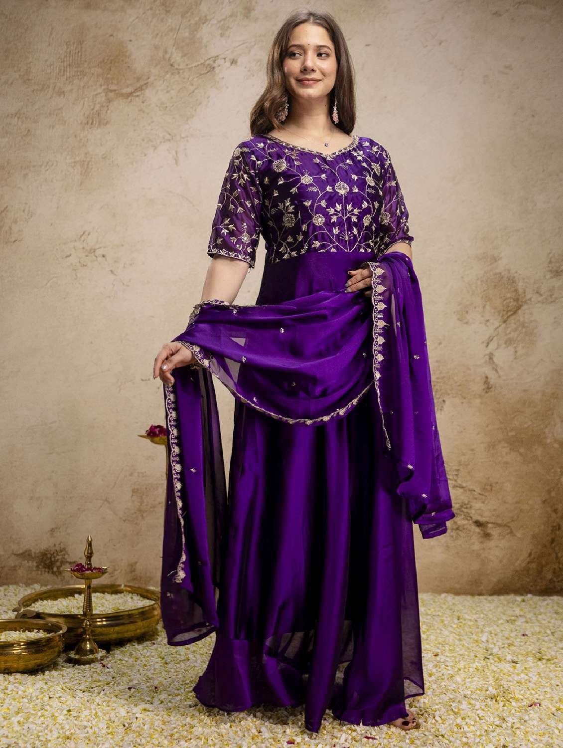 women embroidered short sleeve anarkali gown with dupatta - 22518537 -  Standard Image - 3