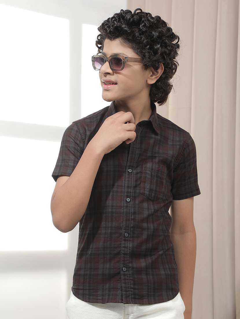 boys checkered short sleeve casual shirt