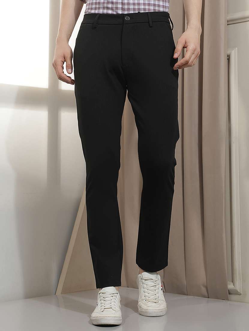 men solid mid rise chinos casual trouser