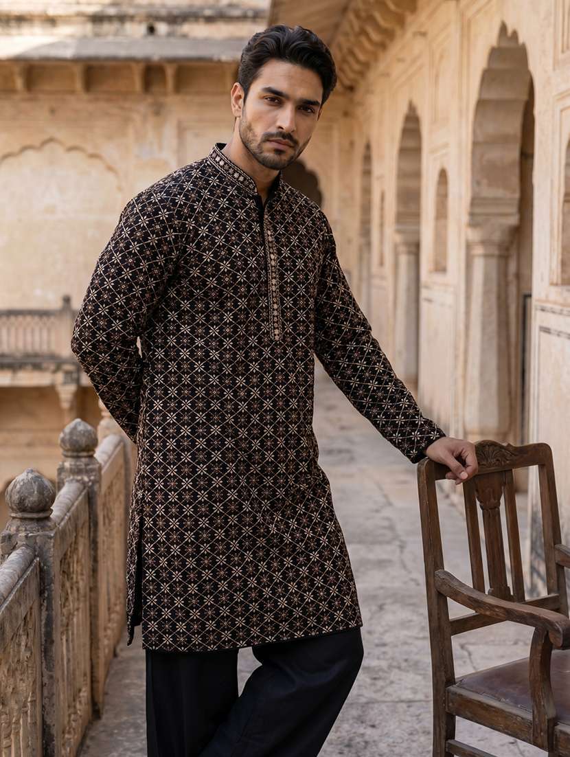 men embroidered mandarin neck long kurta