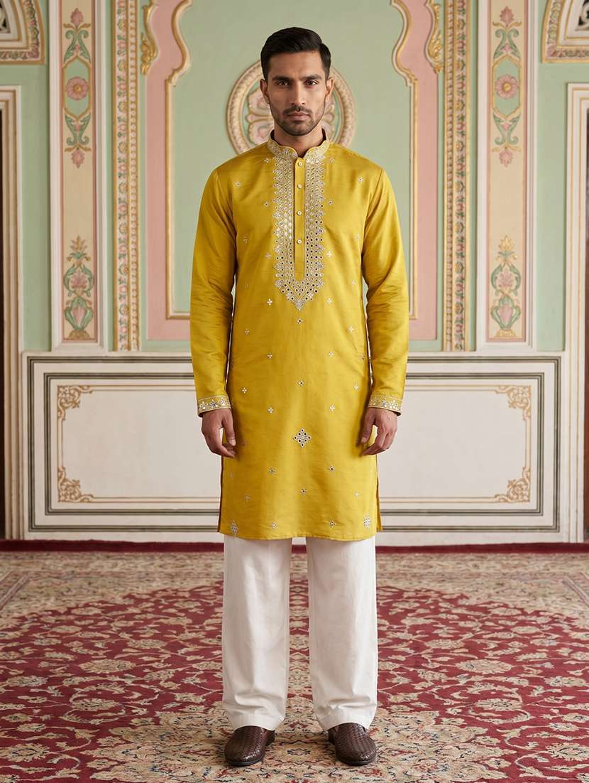 men embroidered mandarin neck kurta pyjama set