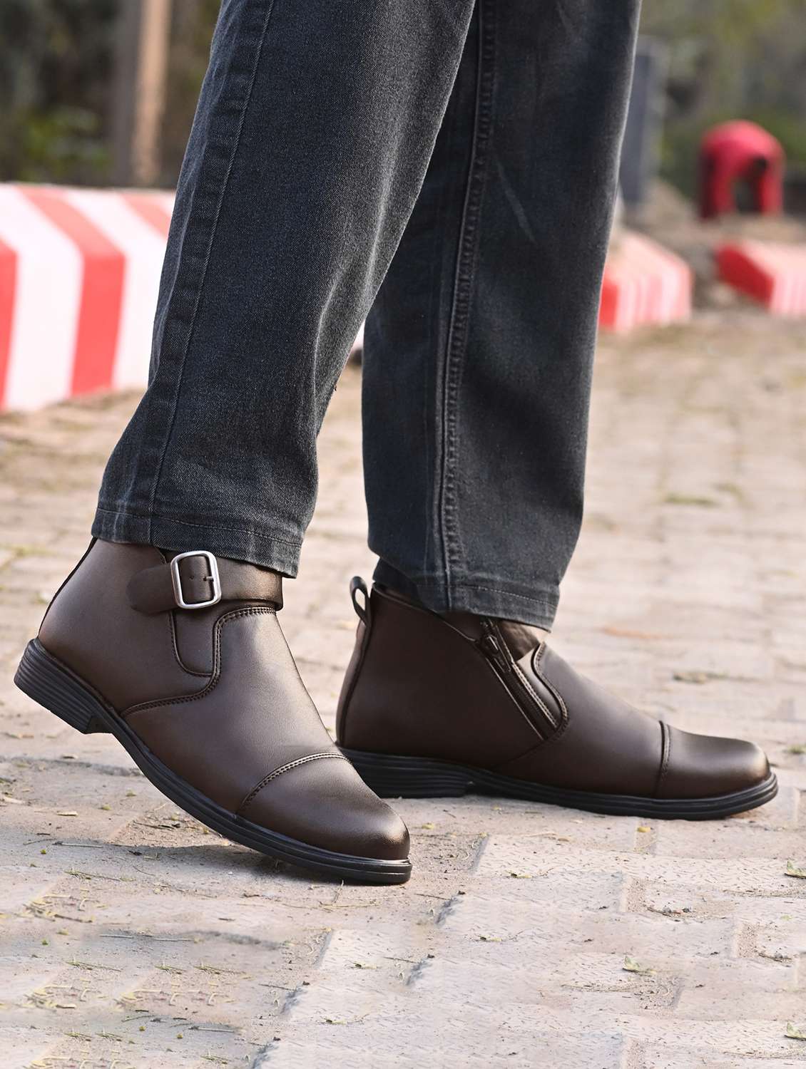 men brown low ankle boot - 22520726 -  Standard Image - 5