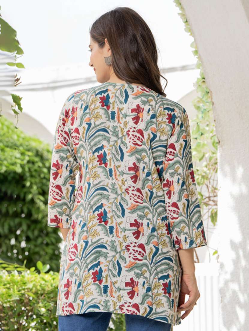 women printed notch neck straight kurti - 22520857 -  Standard Image - 3