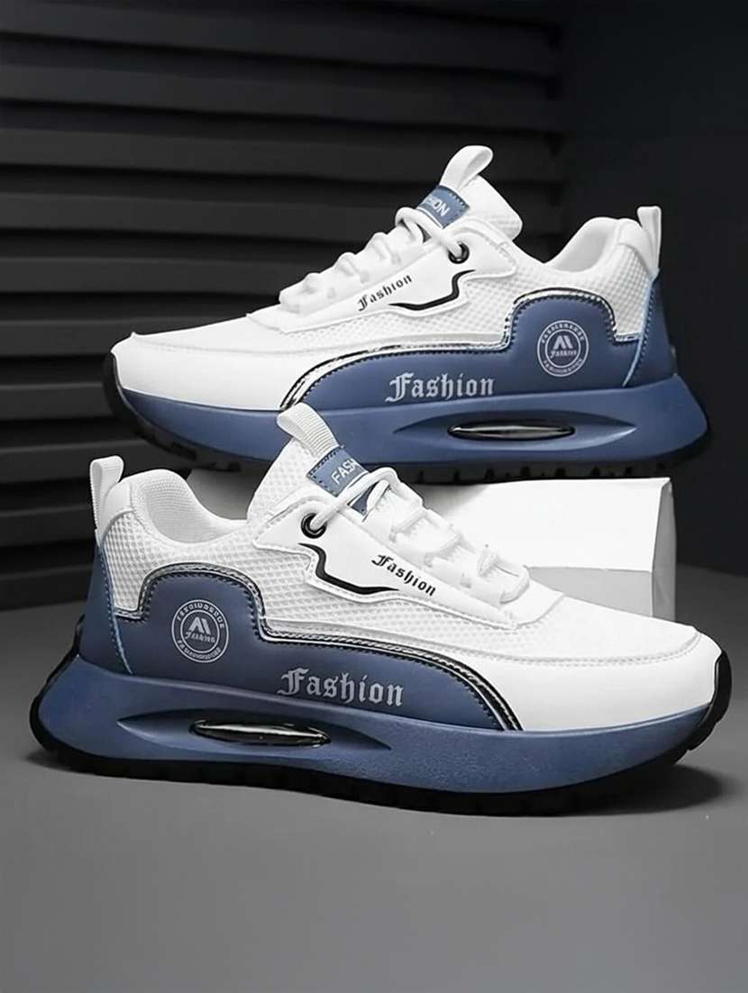 men white lace up sport shoe