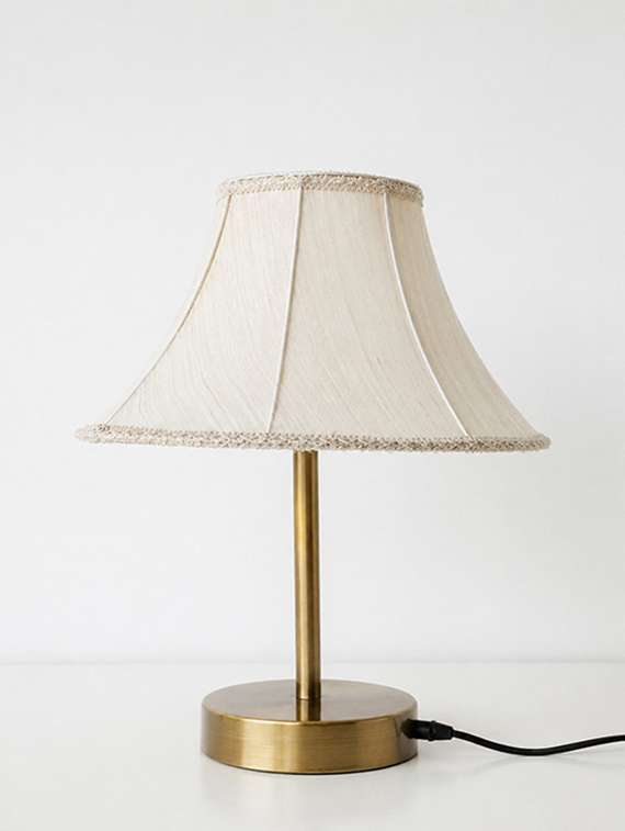 aurelia classic fabric table lamp - 22520933 -  Standard Image - 3
