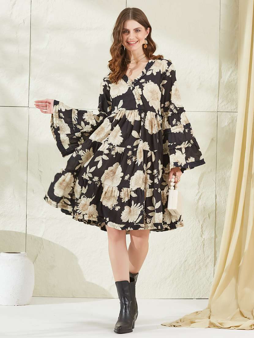 women printed v neck tiered dress - 22520934 -  Standard Image - 5
