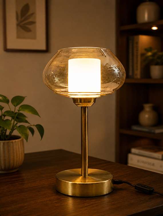 amber kachori vintage table lamp
