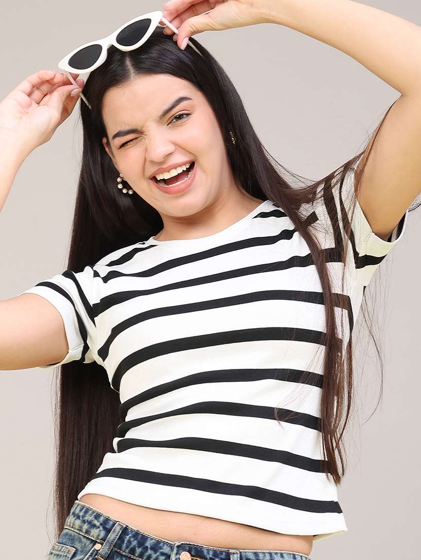 women striped short sleeves regular fit t-shirt
