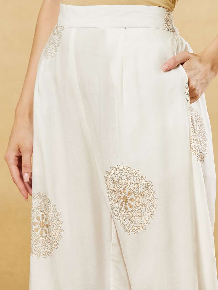 women printed three quarter sleeves kurta palazzo set - 22522535 -  Standard Image - 5