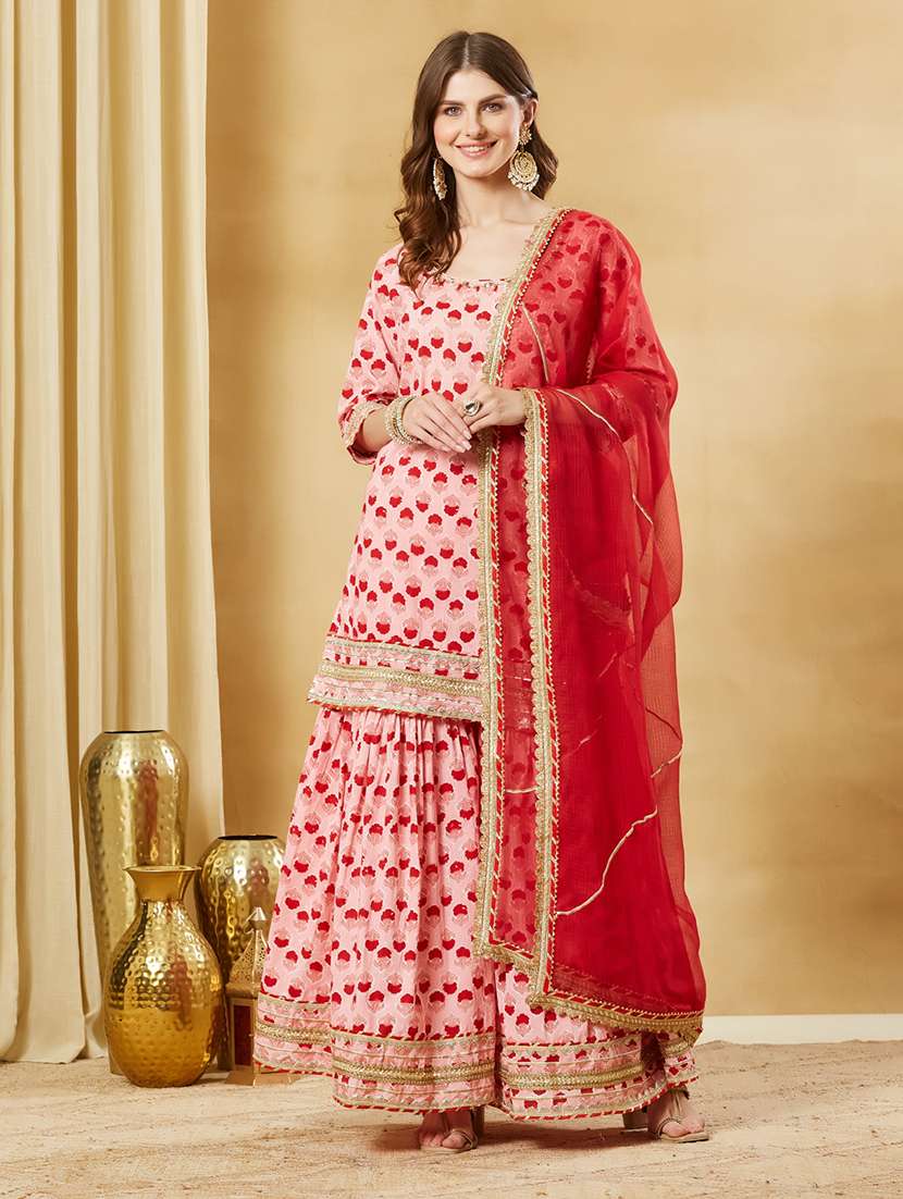 women printed long sleeves kurta sharara set with dupatta