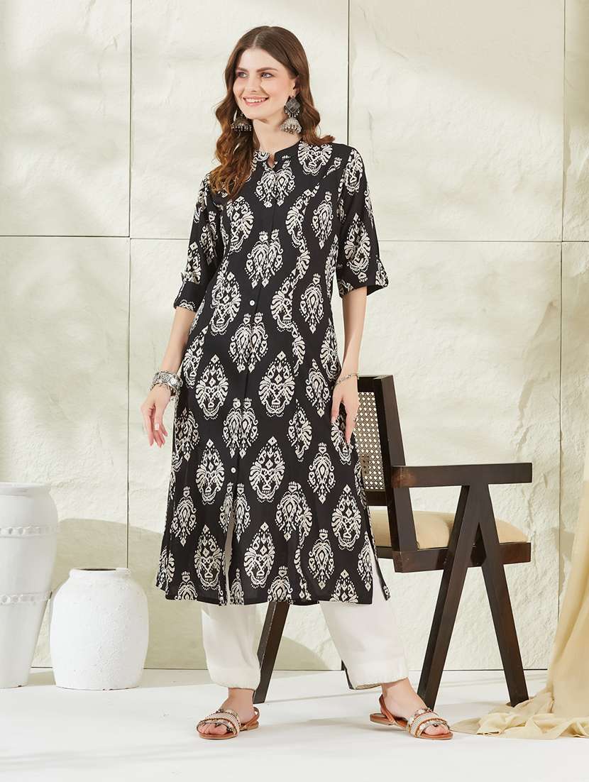 women printed short sleeves a-line kurta 