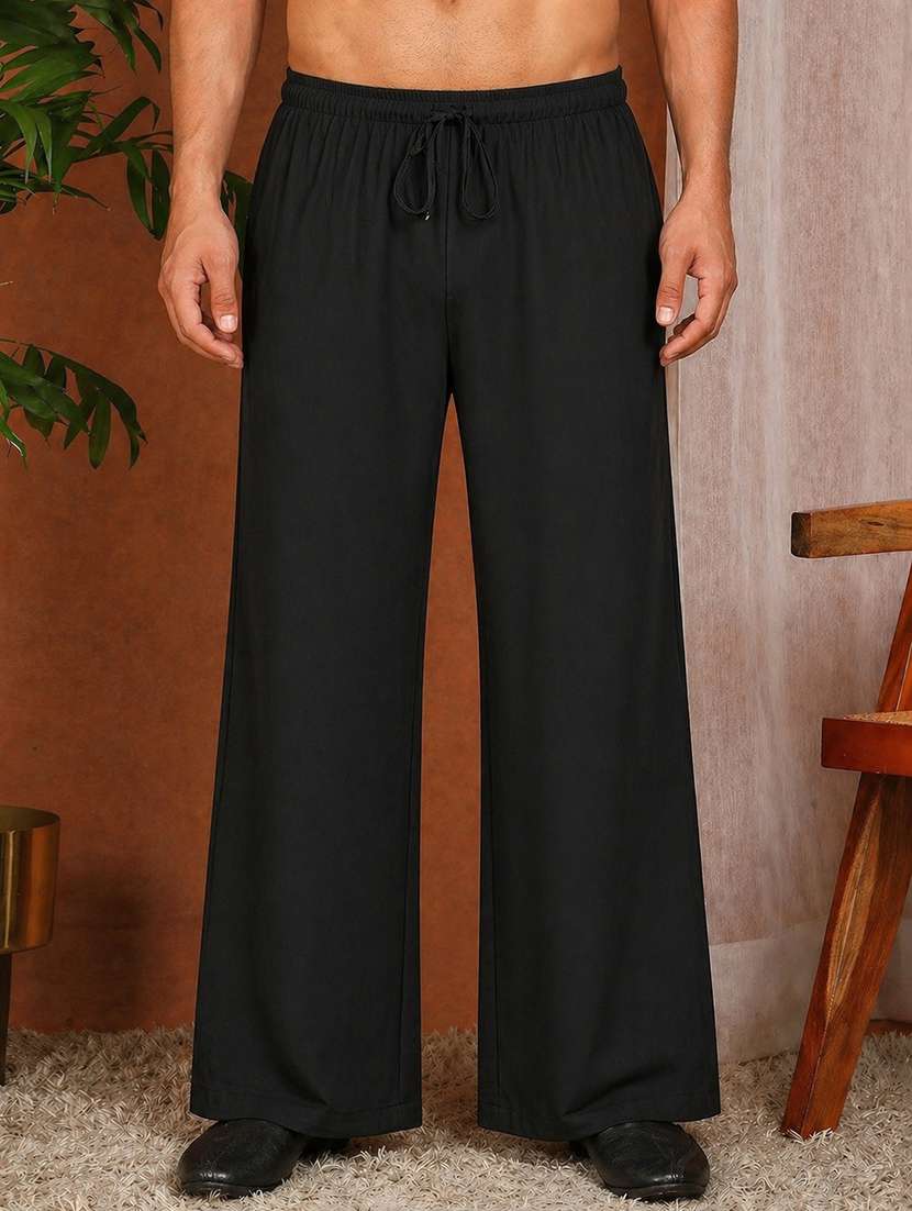 men solid mid rise relaxed fit pyjama