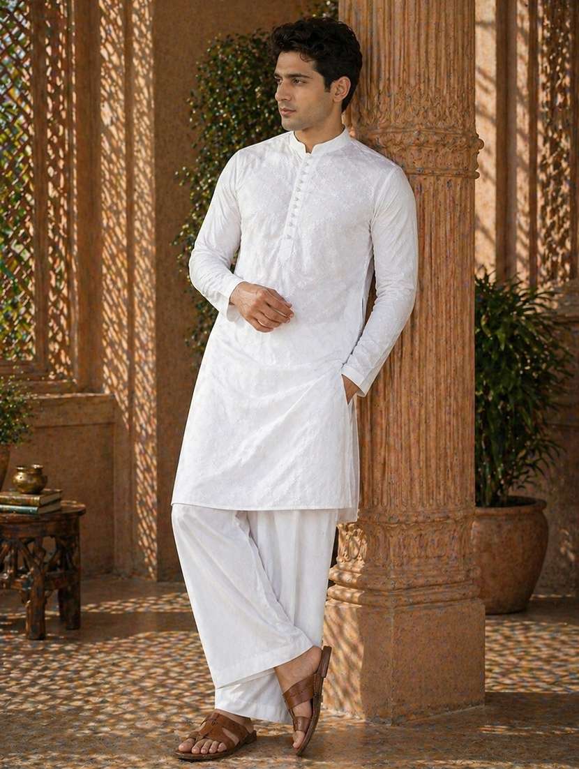 men embroidered mandarin neck kurta pyjama set