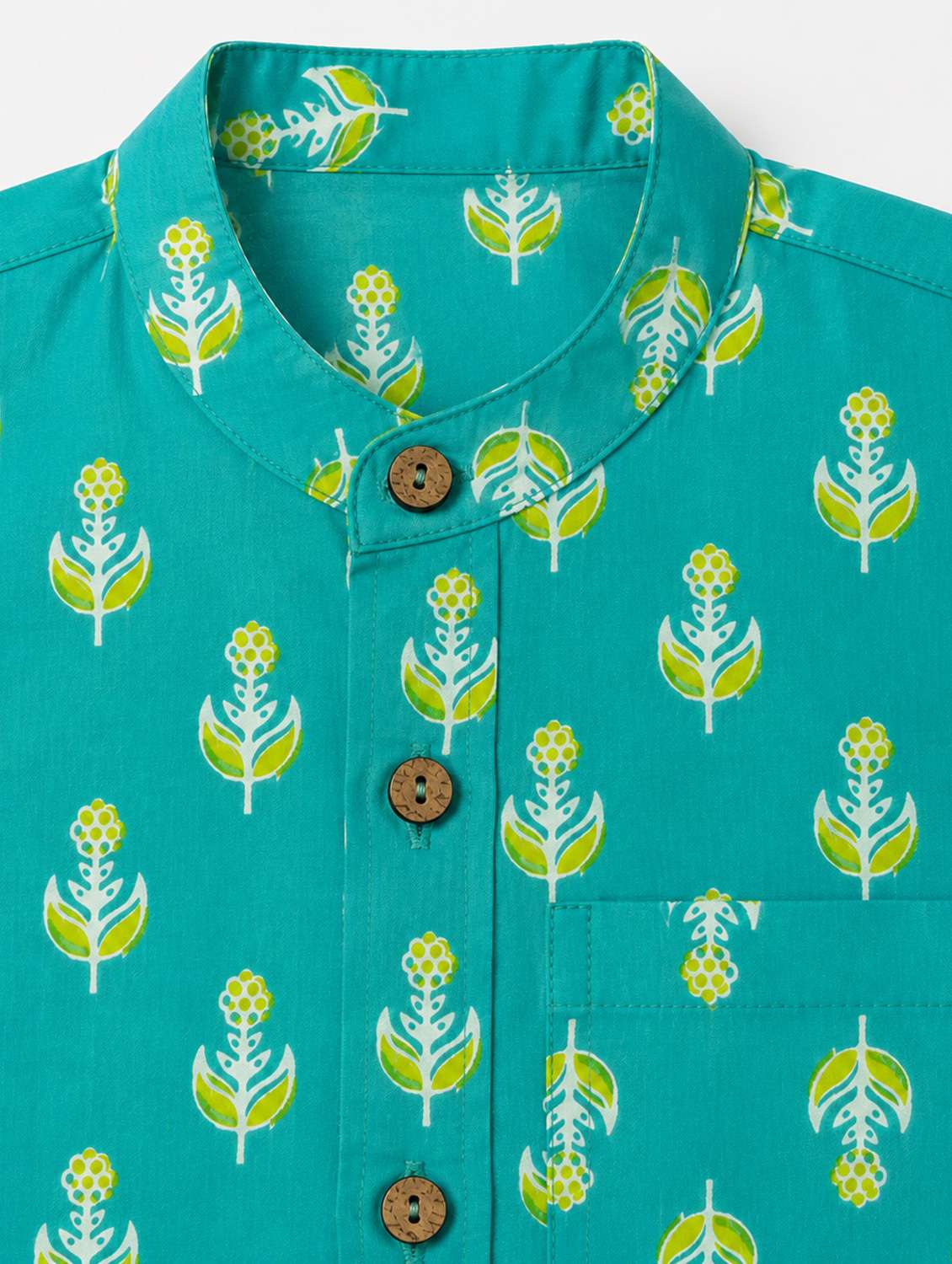 boys printed short sleeves shirt - 22522678 -  Standard Image - 3