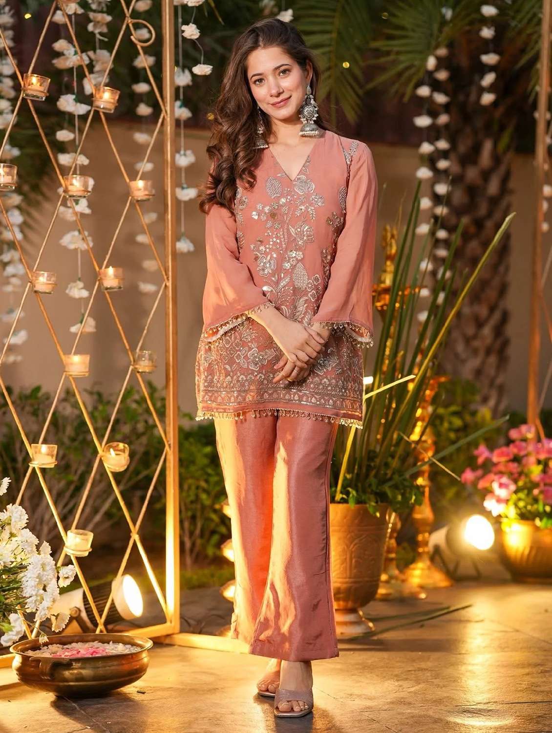 women embroidered three quarter sleeves kurta and pant set 