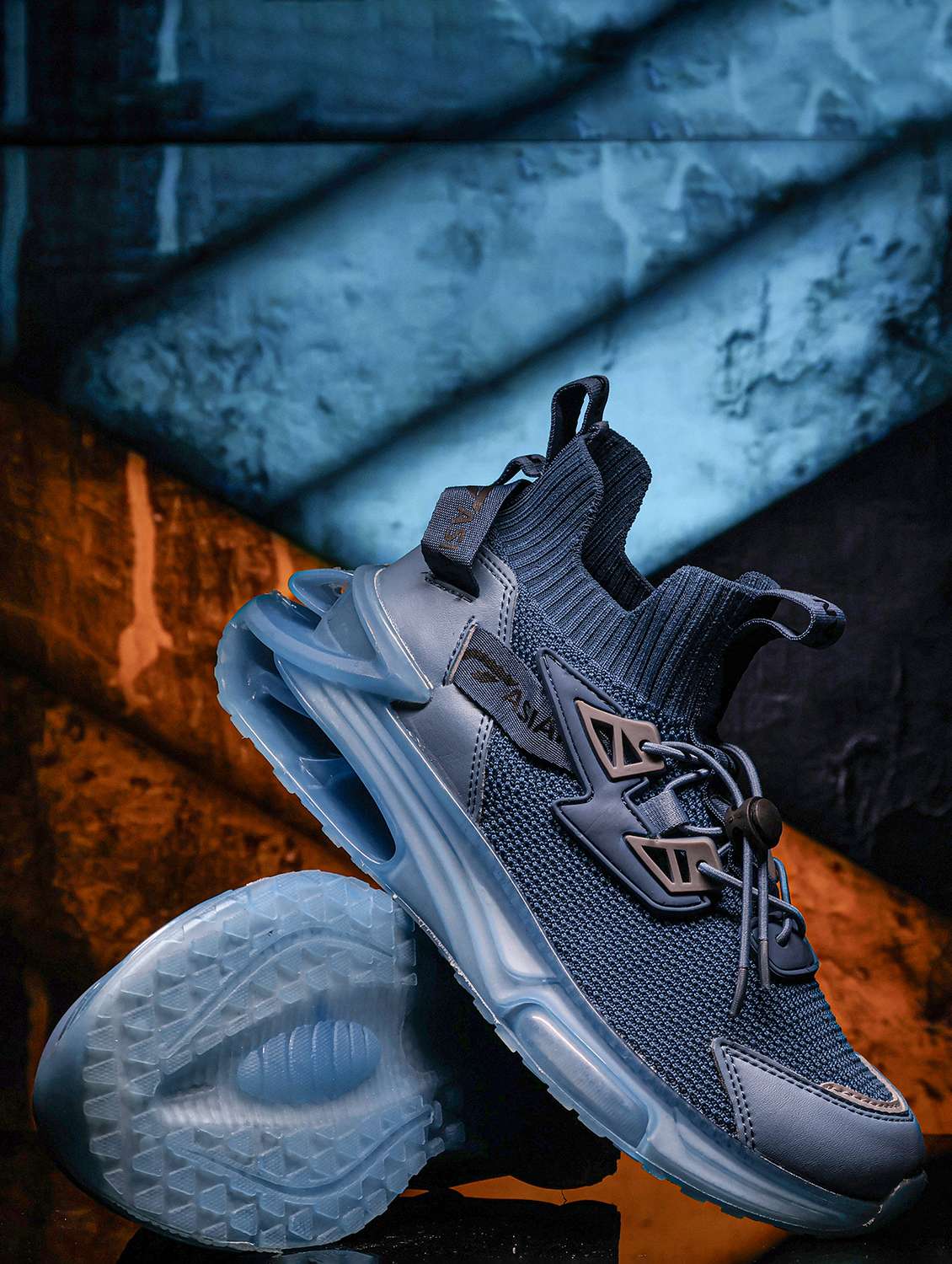 men blue lace up sport shoe