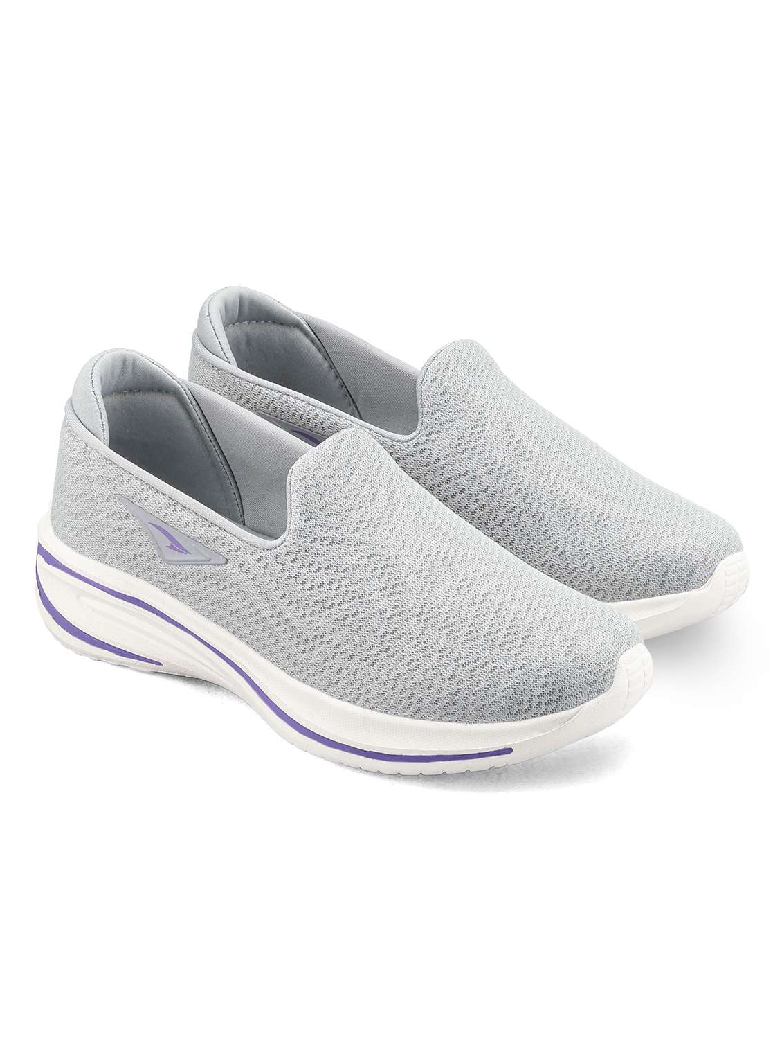 women solid slip on sports shoes