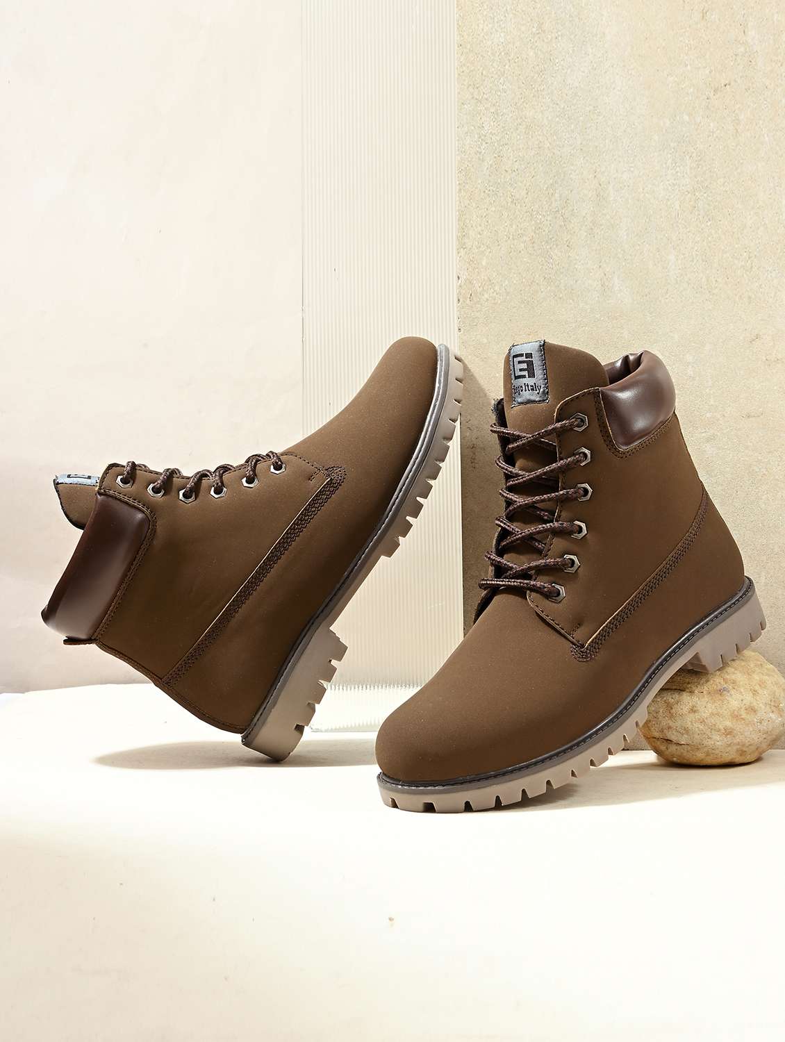 men brown hiking boots boot