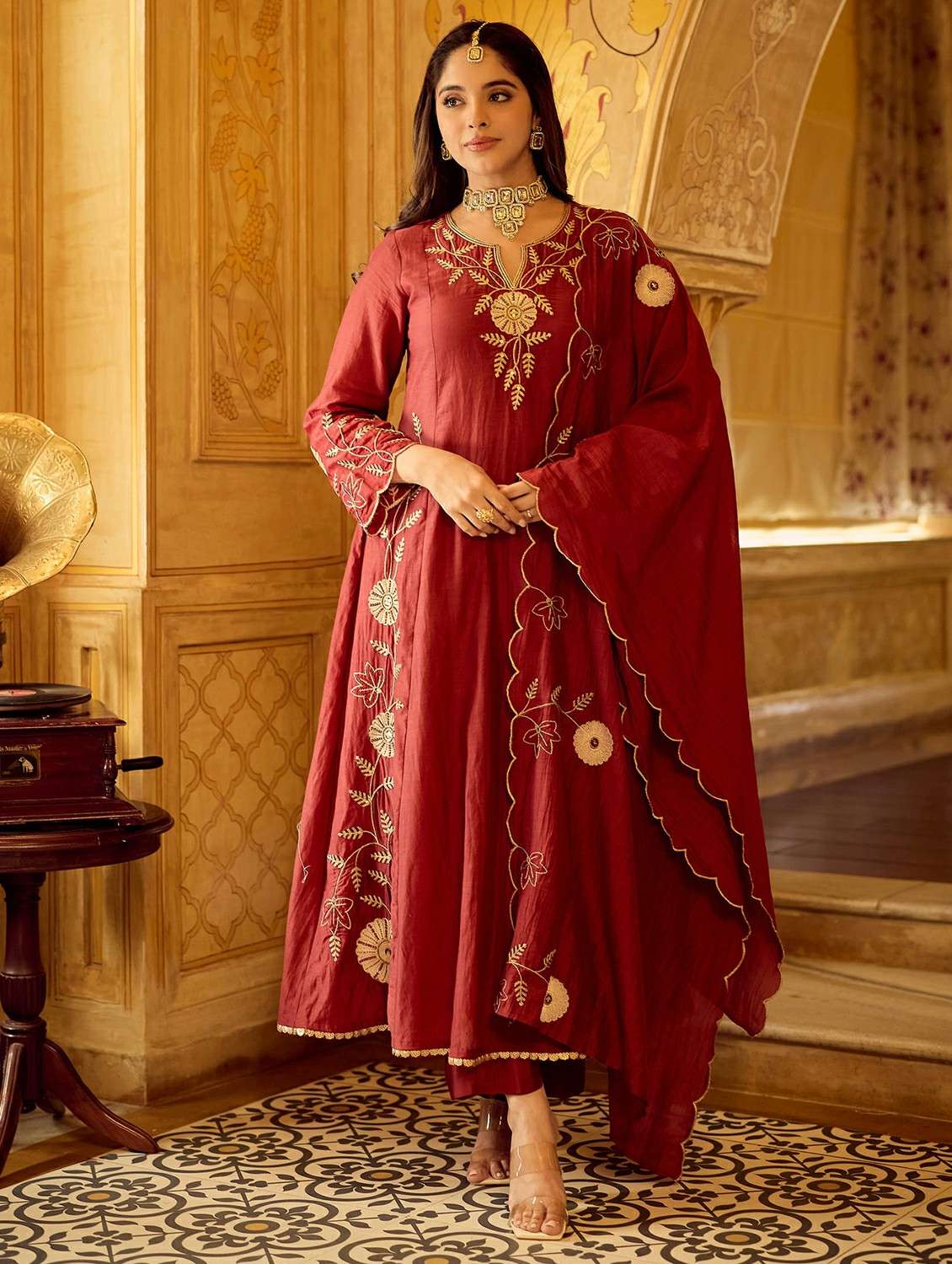 women embroidered long sleeve kurta pant with dupatta set
