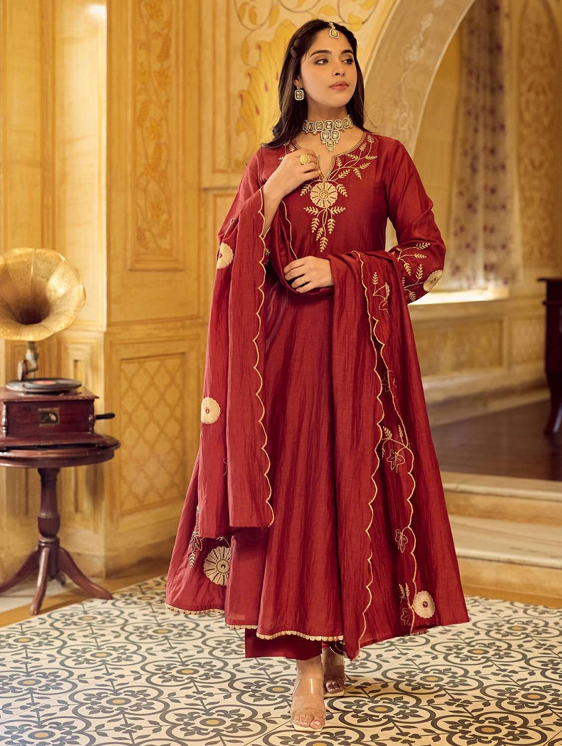 women embroidered long sleeve kurta pant with dupatta set - 22524461 -  Standard Image - 3