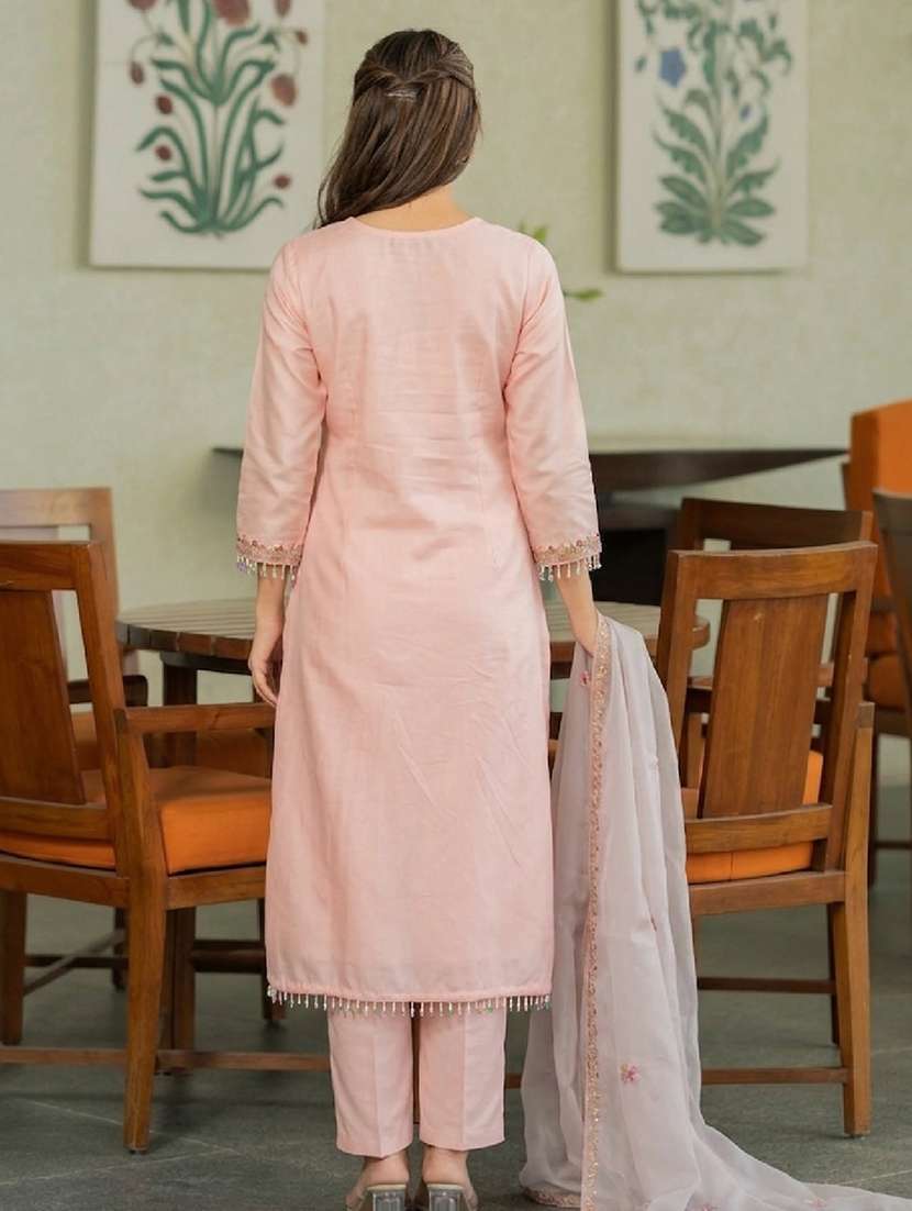women embroidered three quarter sleeve kurta pant with dupatta set - 22524466 -  Standard Image - 3