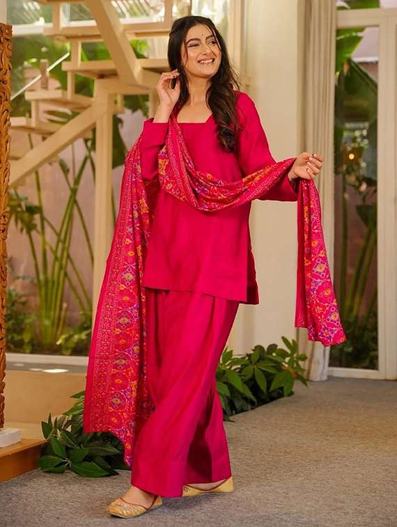 women solid long sleeve kurta salwar with dupatta set - 22524468 -  Standard Image - 3