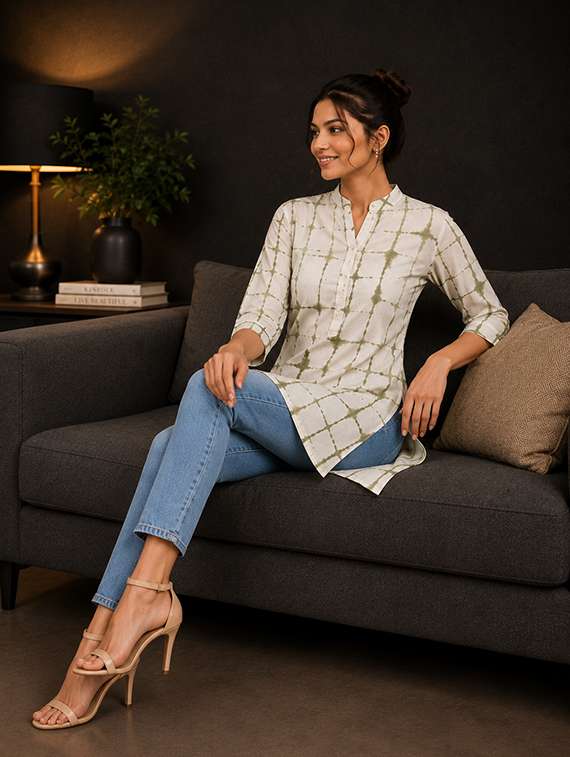 women printed three quarter sleeve straight kurti - 22524529 -  Standard Image - 3
