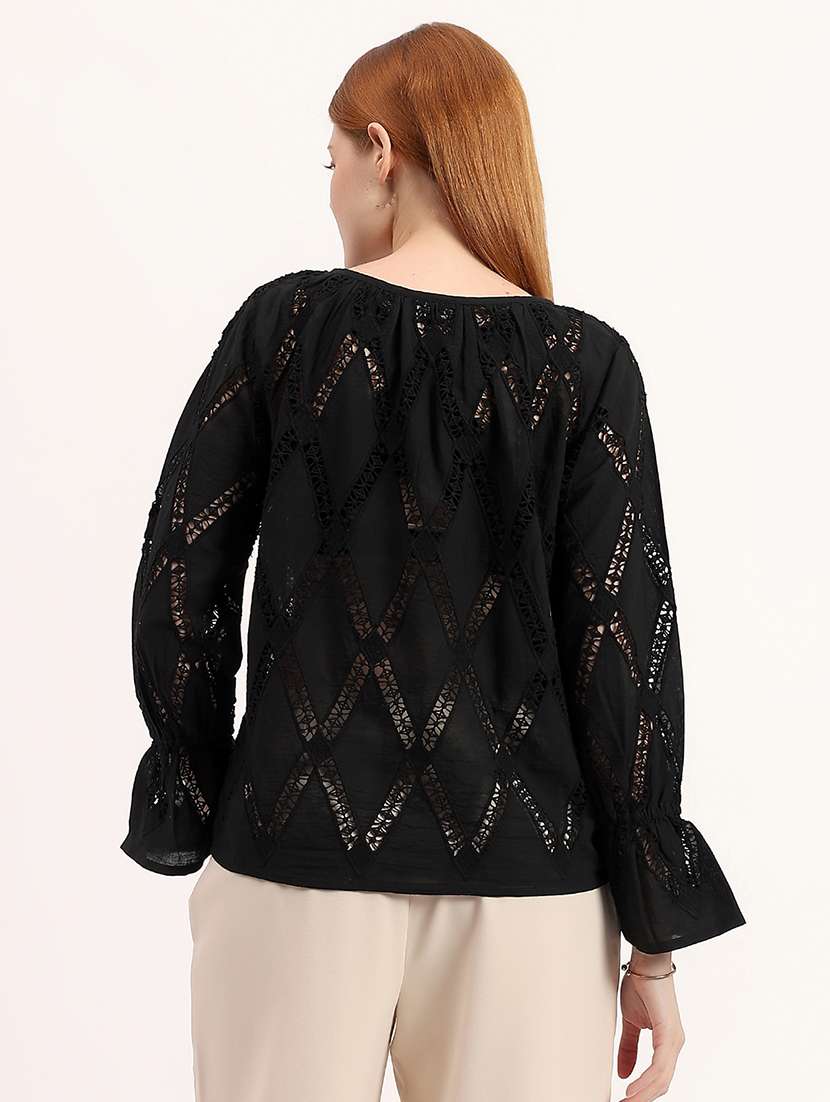 women self design round neck regular top - 22526753 -  Standard Image - 3
