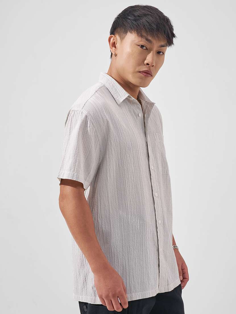 men textured short sleeve regular fit casual shirt - 22526796 -  Standard Image - 3