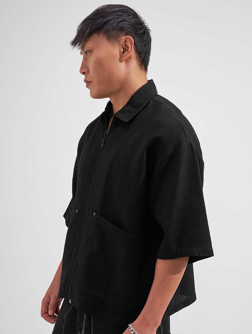 men solid short sleeve oversized casual shirt - 22526798 -  Standard Image - 3