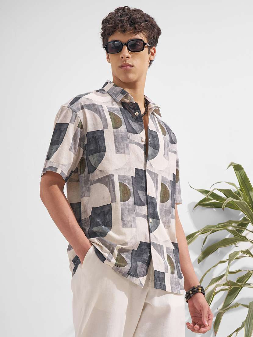 men printed short sleeve regular fit casual shirt