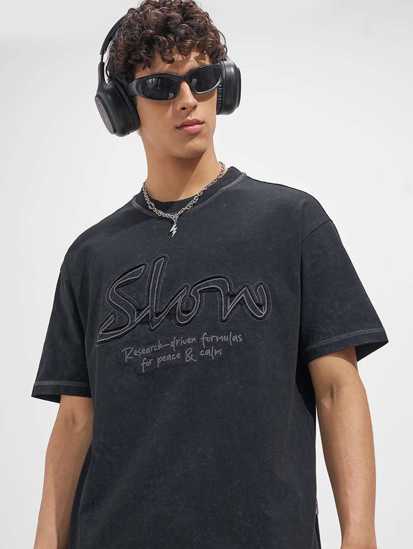 men embroidered short sleeve loose fit t-shirt