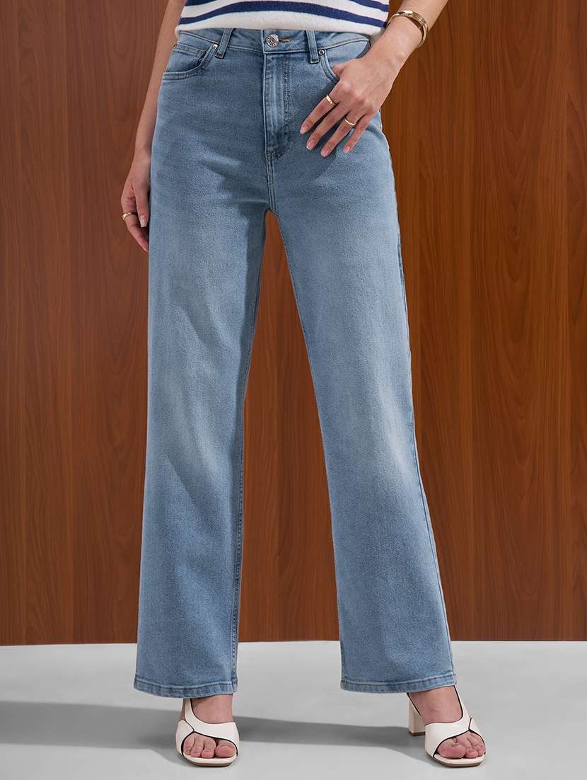 women solid mid rise straight fit jeans