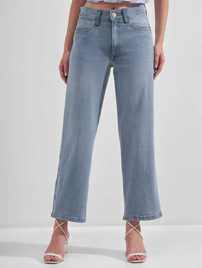 women solid mid rise straight fit jeans