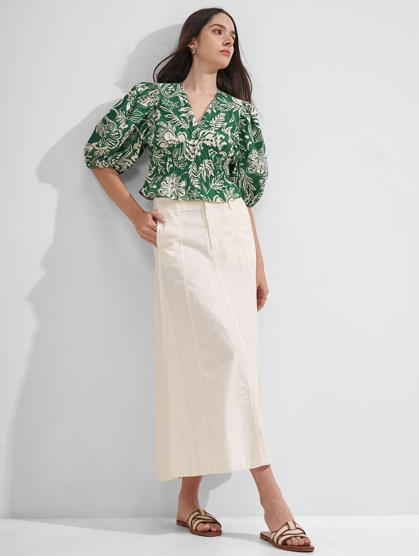 women printed v neck puff sleeves crop top - 22526990 -  Standard Image - 5